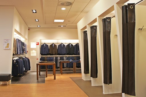 The Advantages Of Paneling Your Walls For Your Shop Fitting